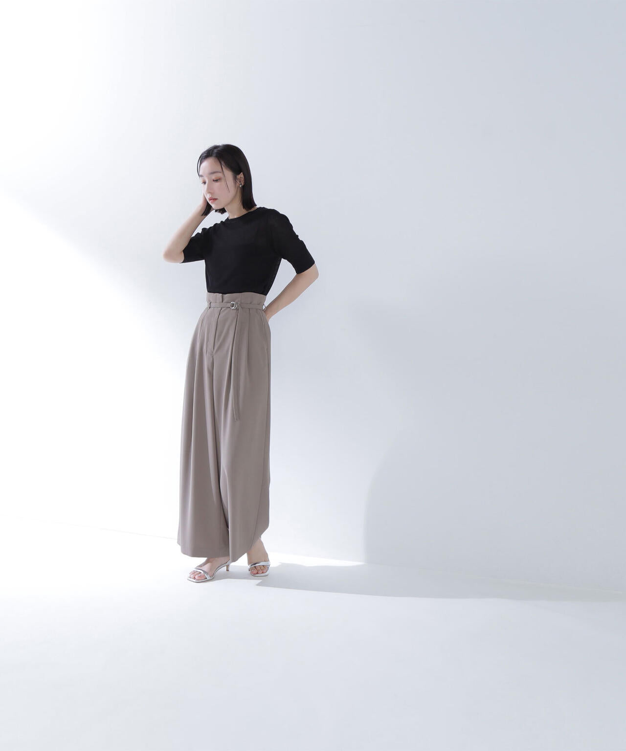 クルーネックシアーリブニット*