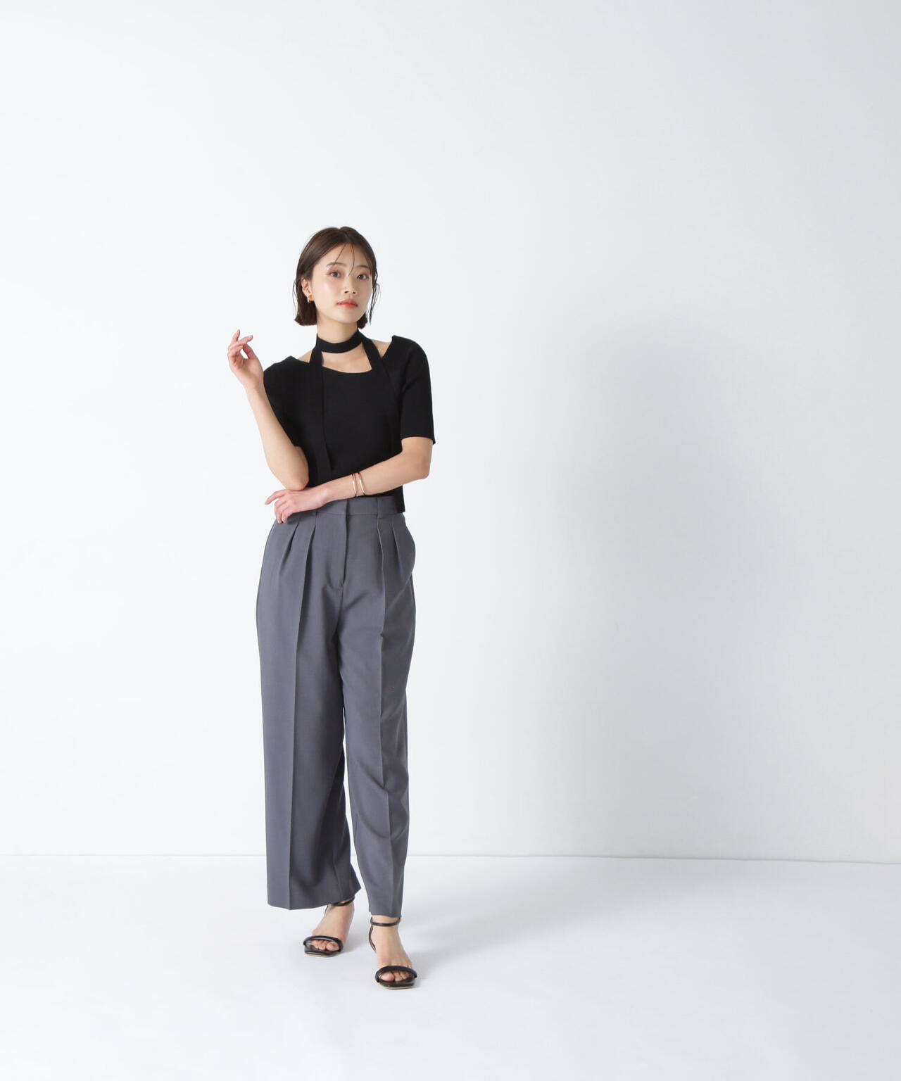 タイ付アシメネックニット*