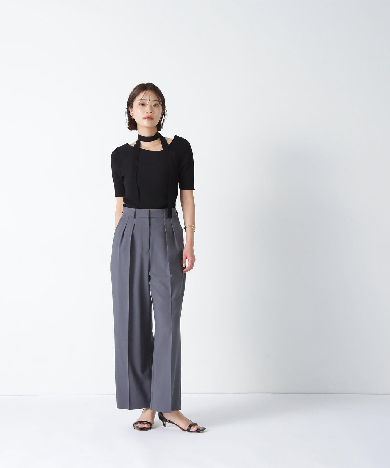 タイ付アシメネックニット*