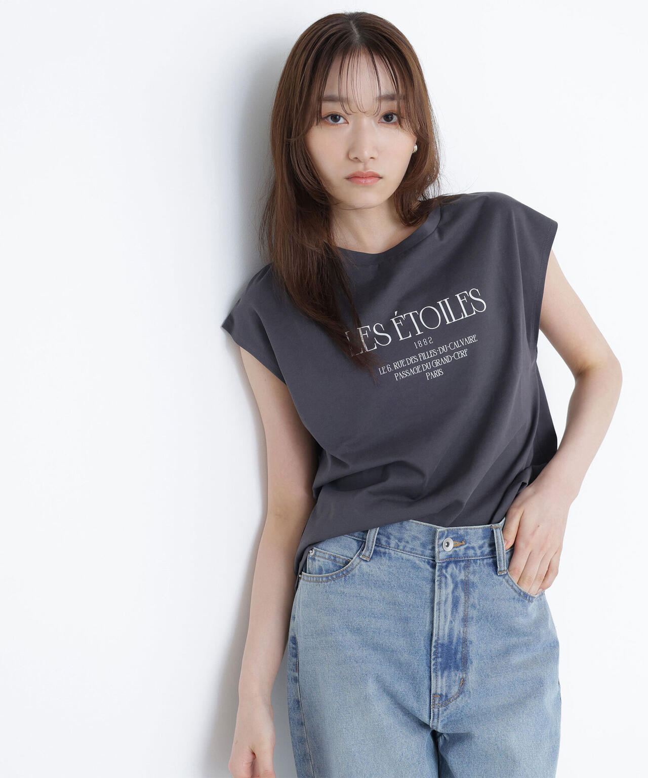 フレンチスリーブロゴTシャツ*