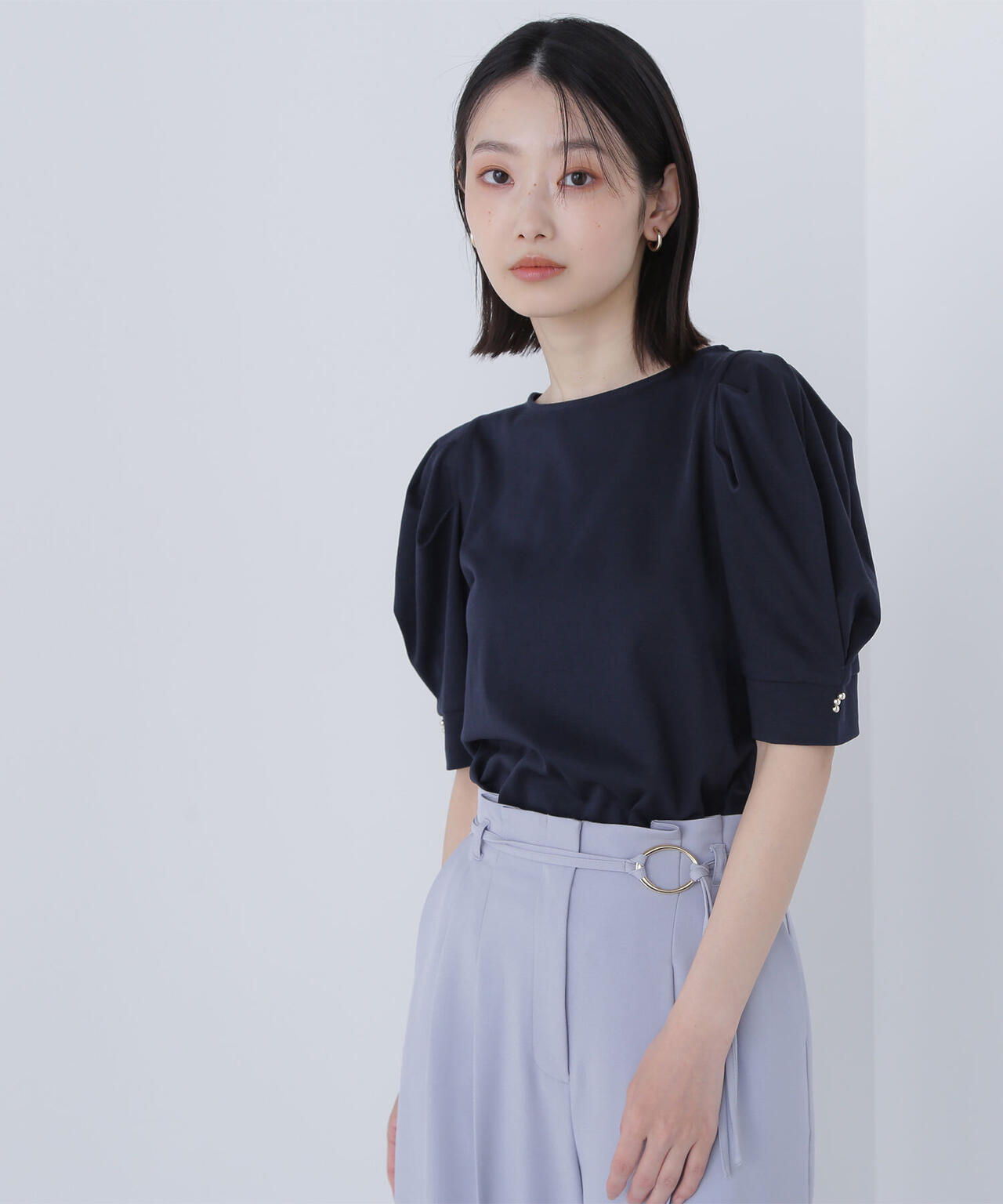 パフスリーブカットソー