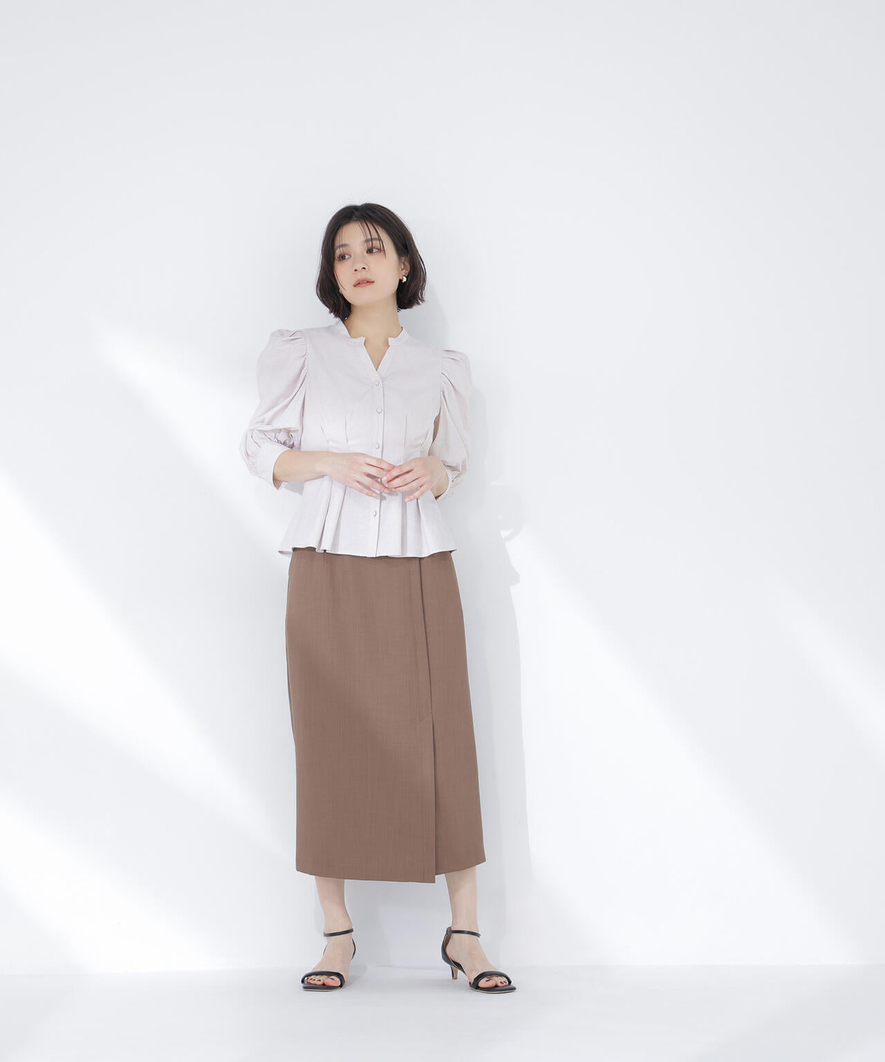 ストライプペプラムブラウス