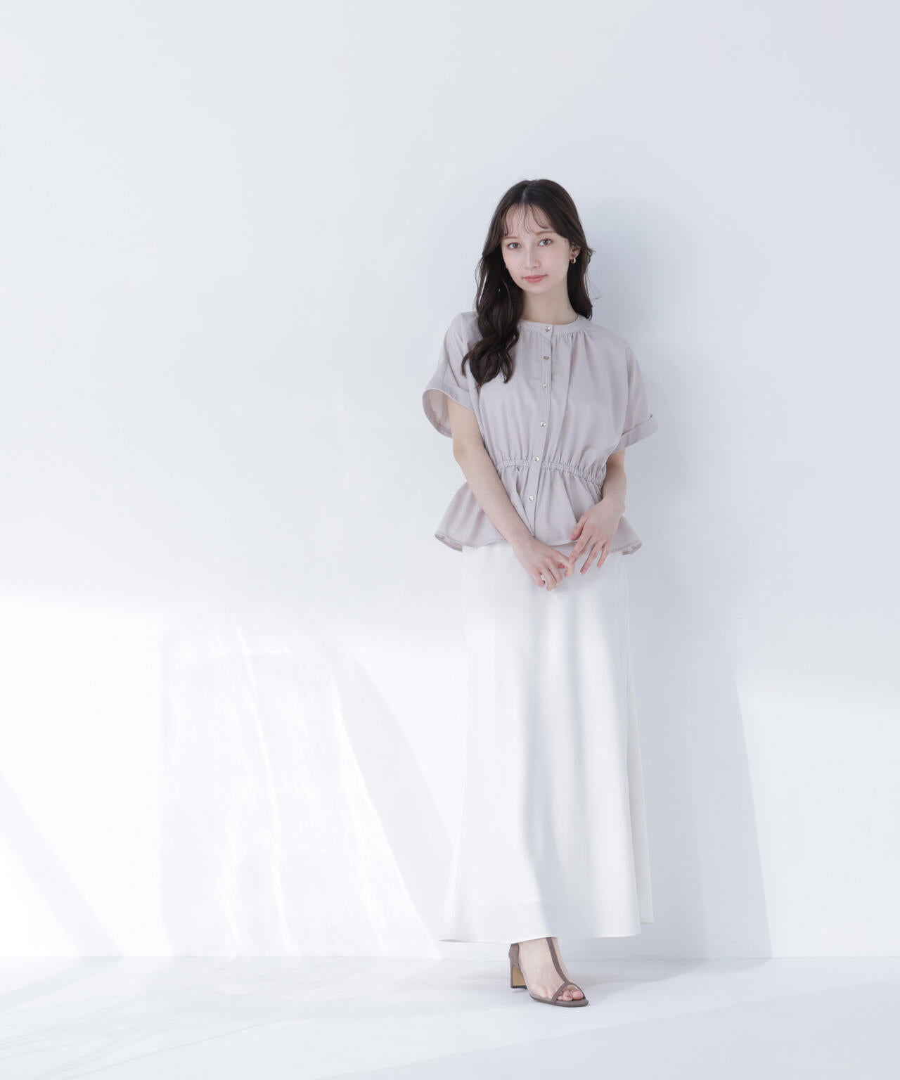 ＜ちょうど、いい服＞きゅっとふわっと。全部盛りブラウス