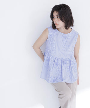 163cm 着用サイズ：FR