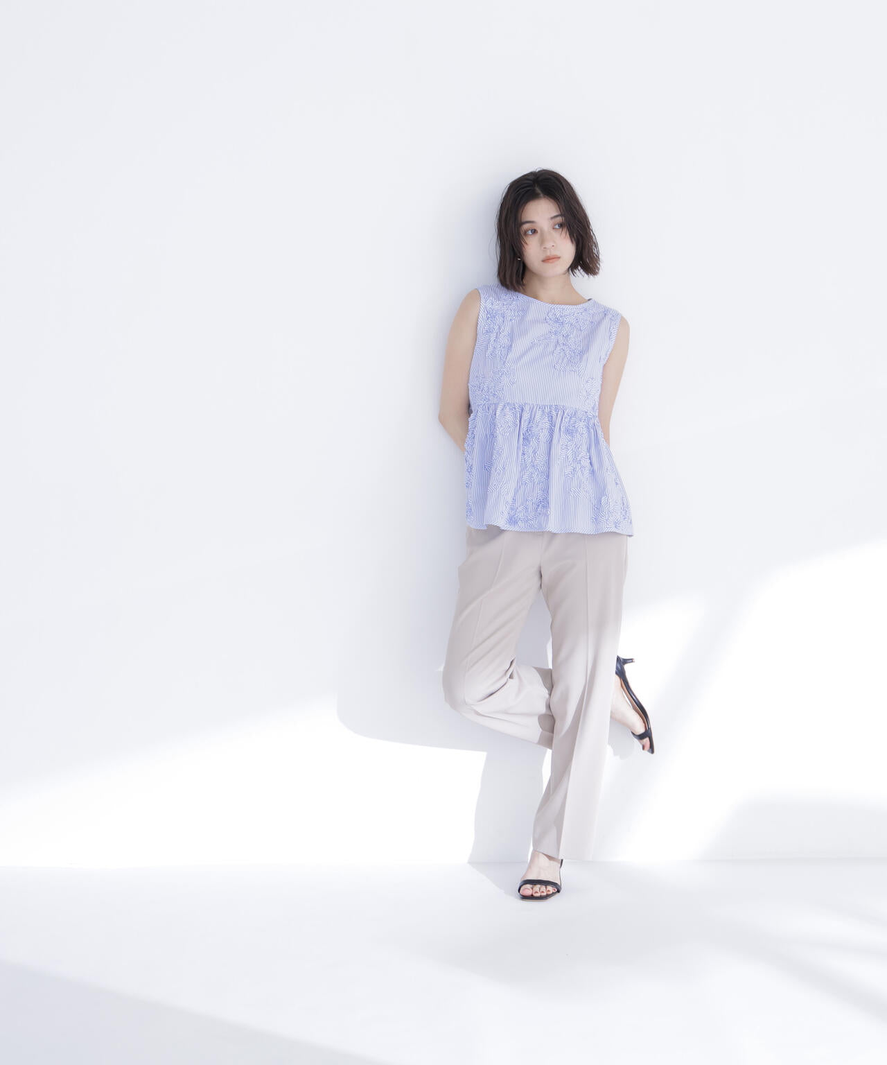 163cm 着用サイズ：FR