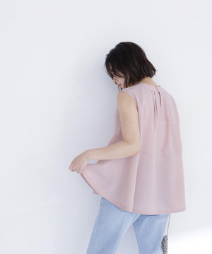 163cm 着用サイズ：FR
