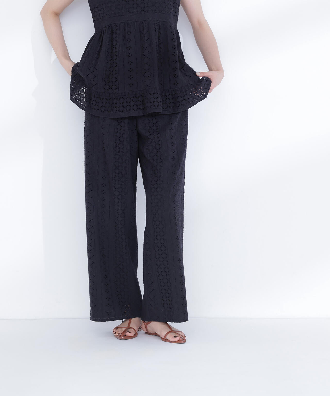 165cm 着用サイズ：FR
