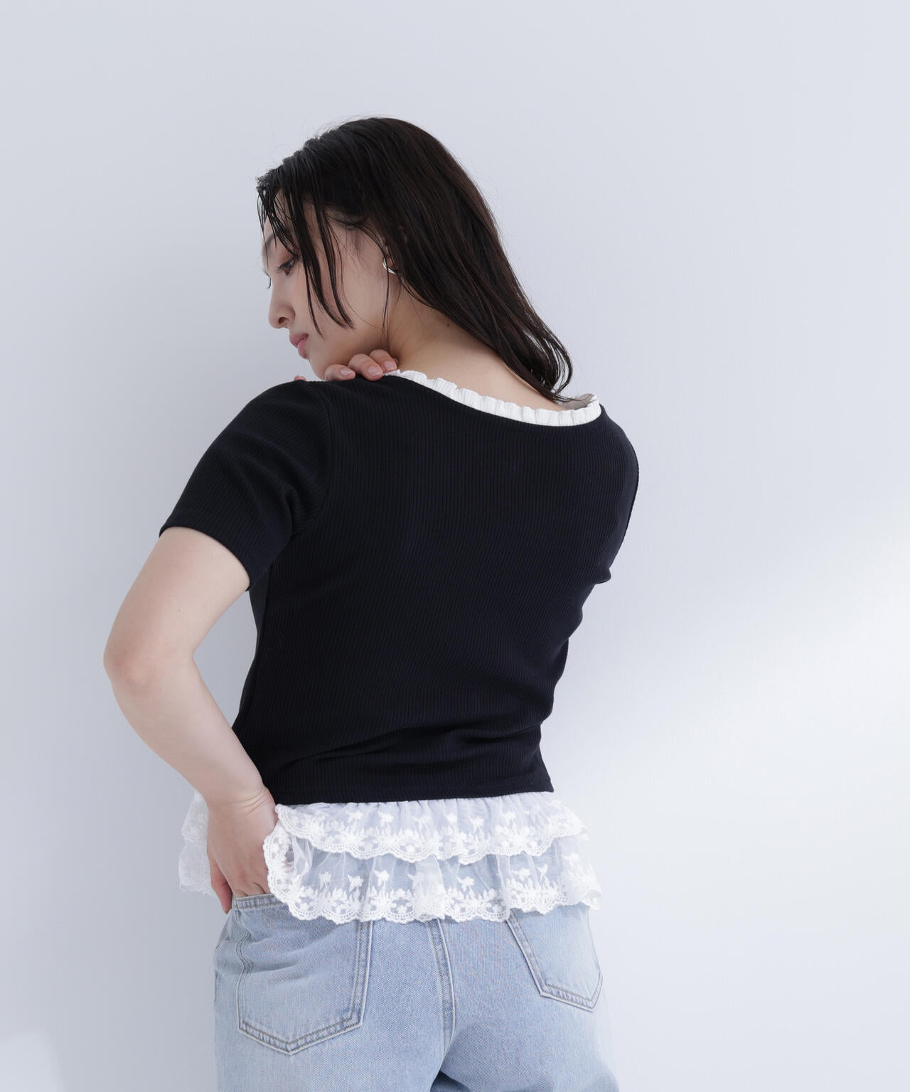 167cm 着用サイズ：FR