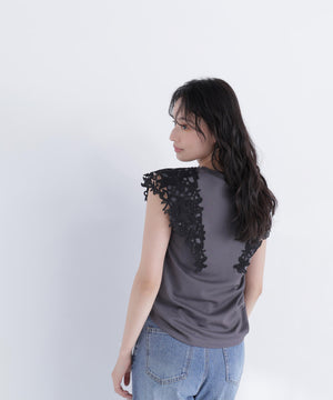 165cm 着用サイズ：FR