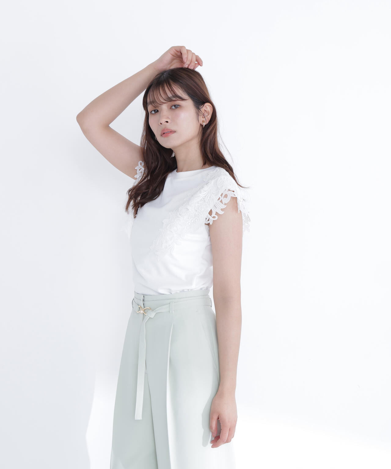 168cm 着用サイズ：FR