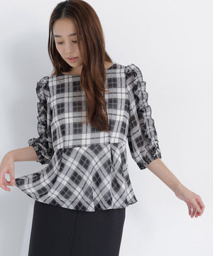 165.5cm 着用サイズ：FR