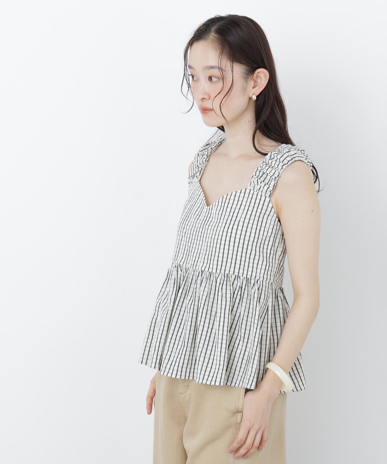 163cm 着用サイズ：FR