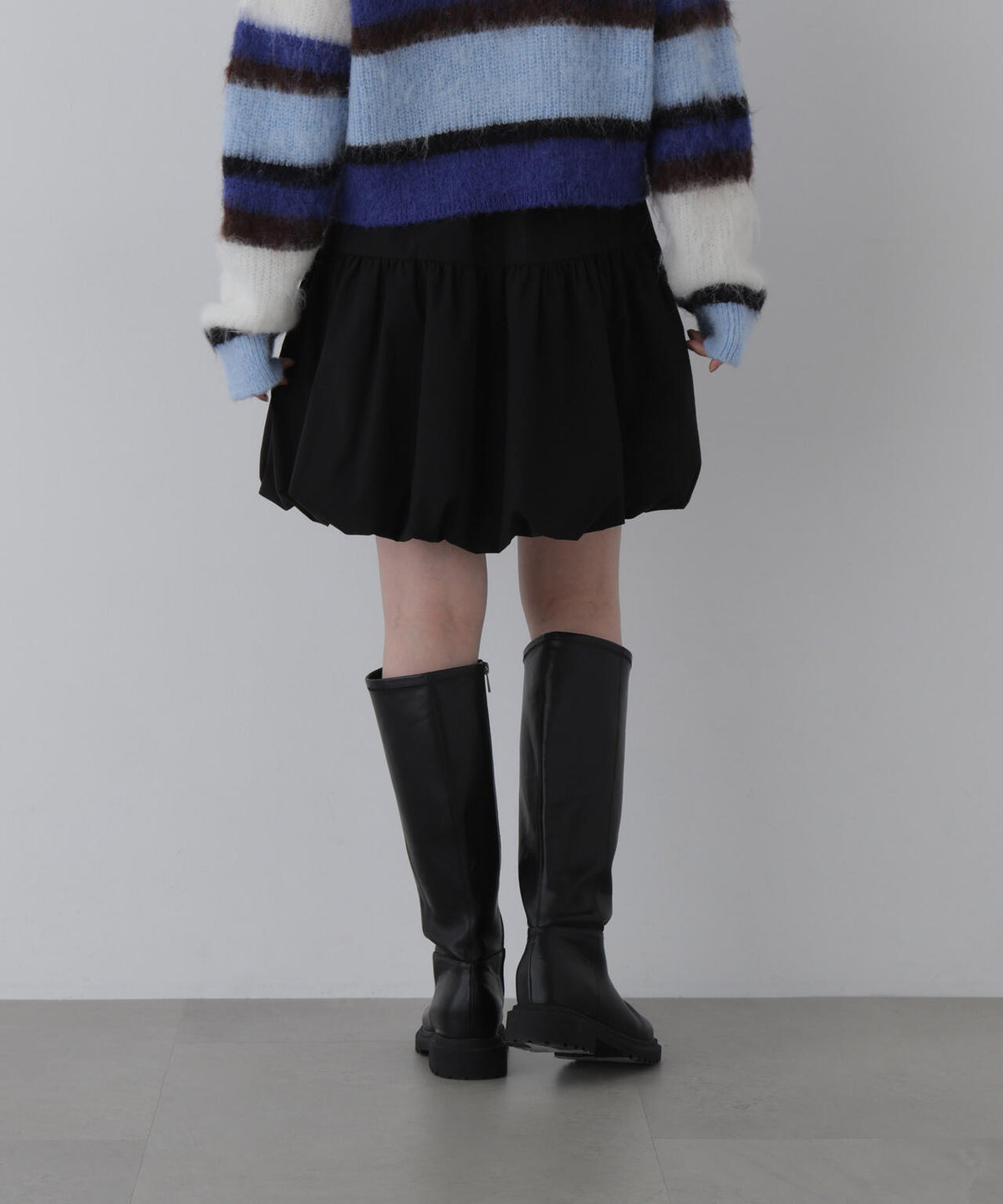 身長168ｃｍ　Ｂ82　W59　H88 着用サイズ：M