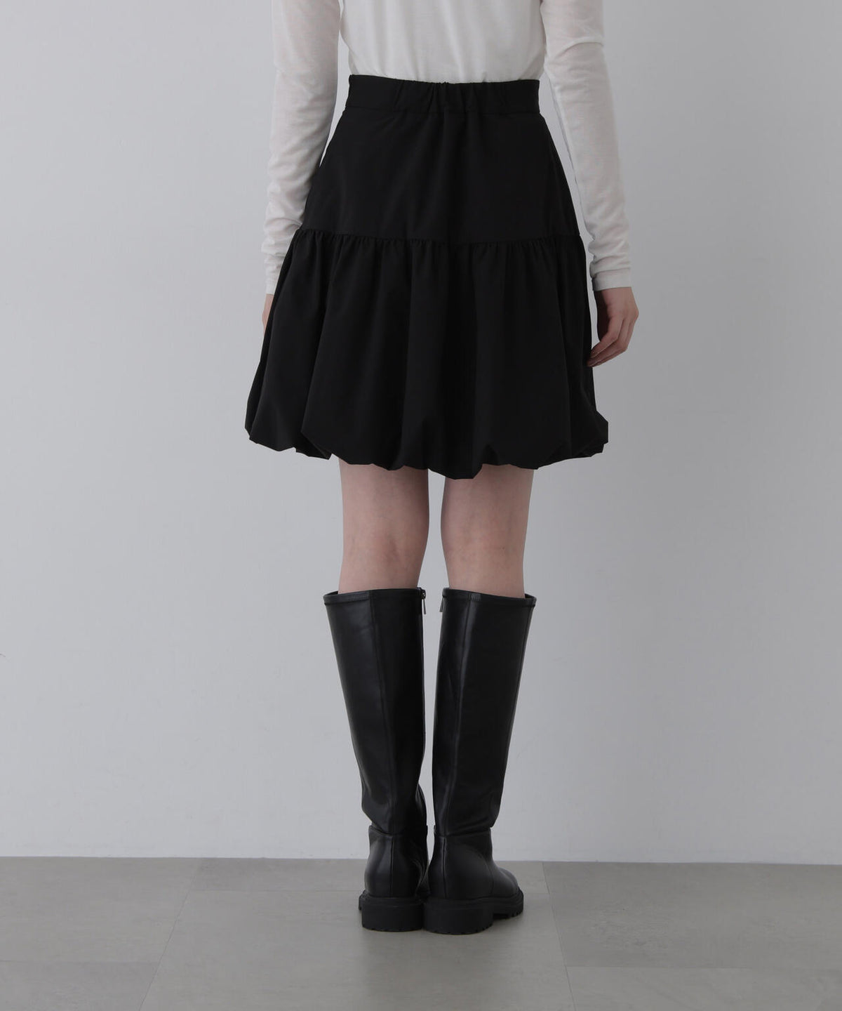 身長168ｃｍ　Ｂ82　W59　H88 着用サイズ：M