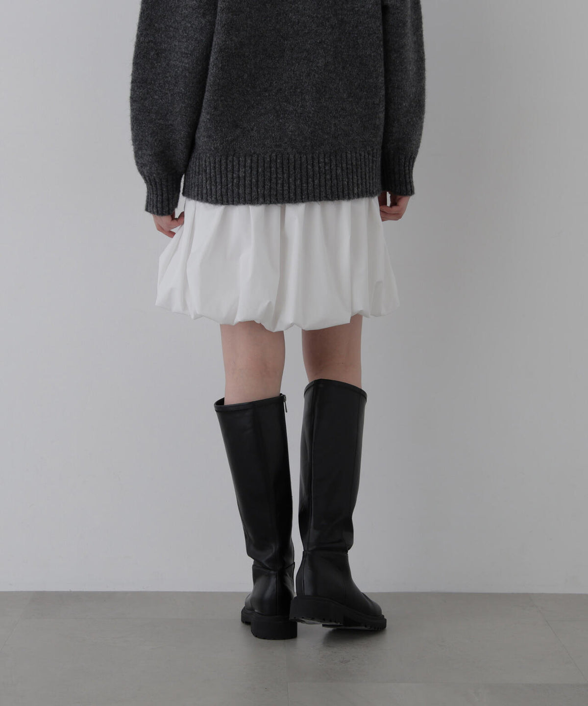 身長168ｃｍ　Ｂ82　W59　H88 着用サイズ：M