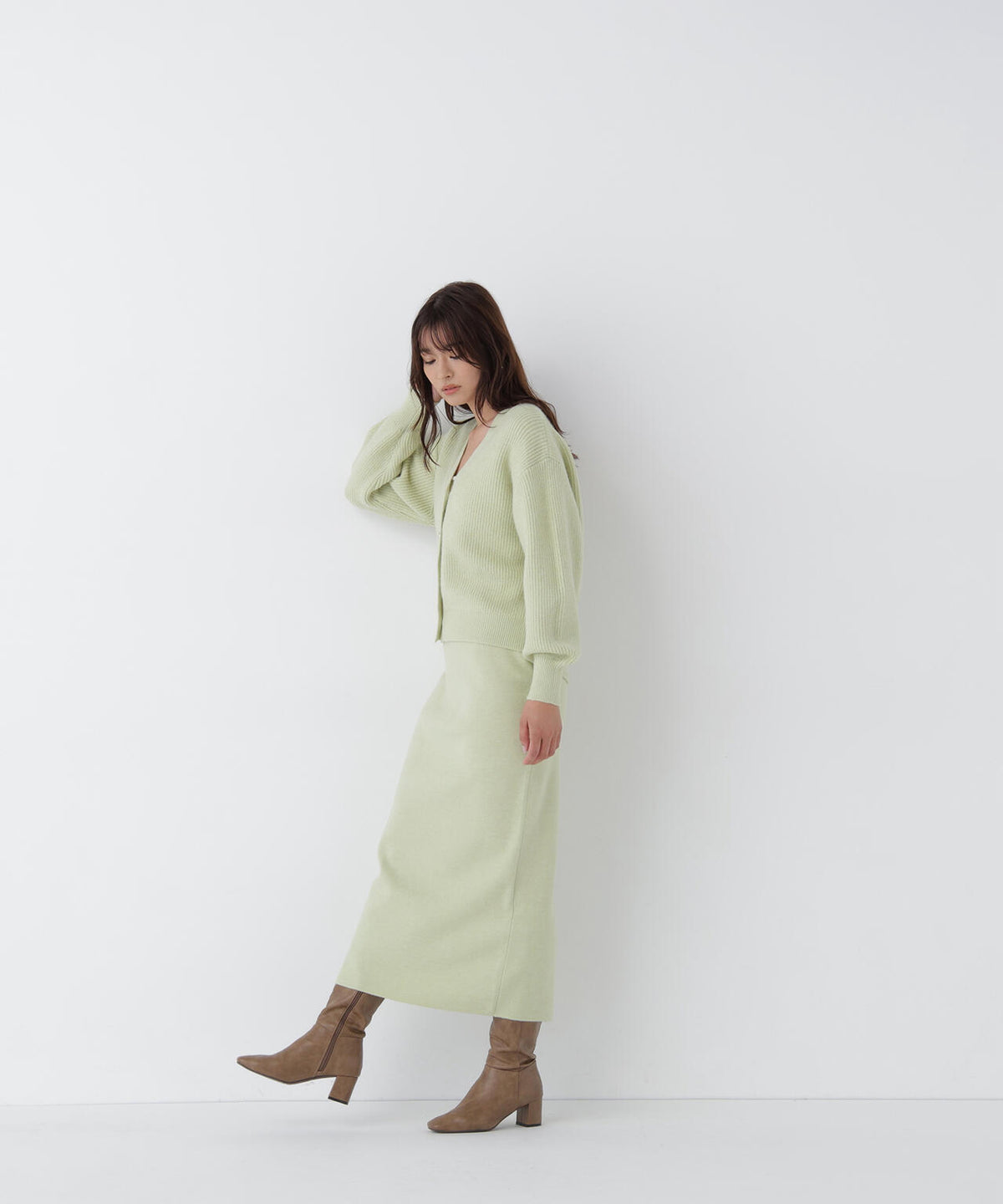 168cm 着用サイズ：FR