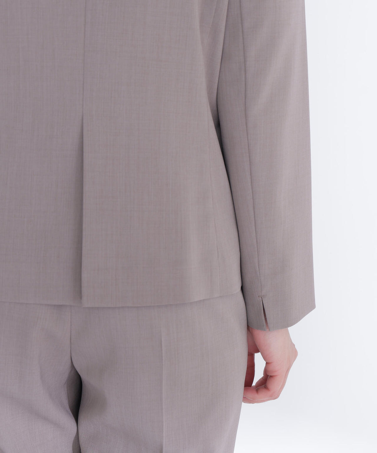 168cm 着用サイズ：M