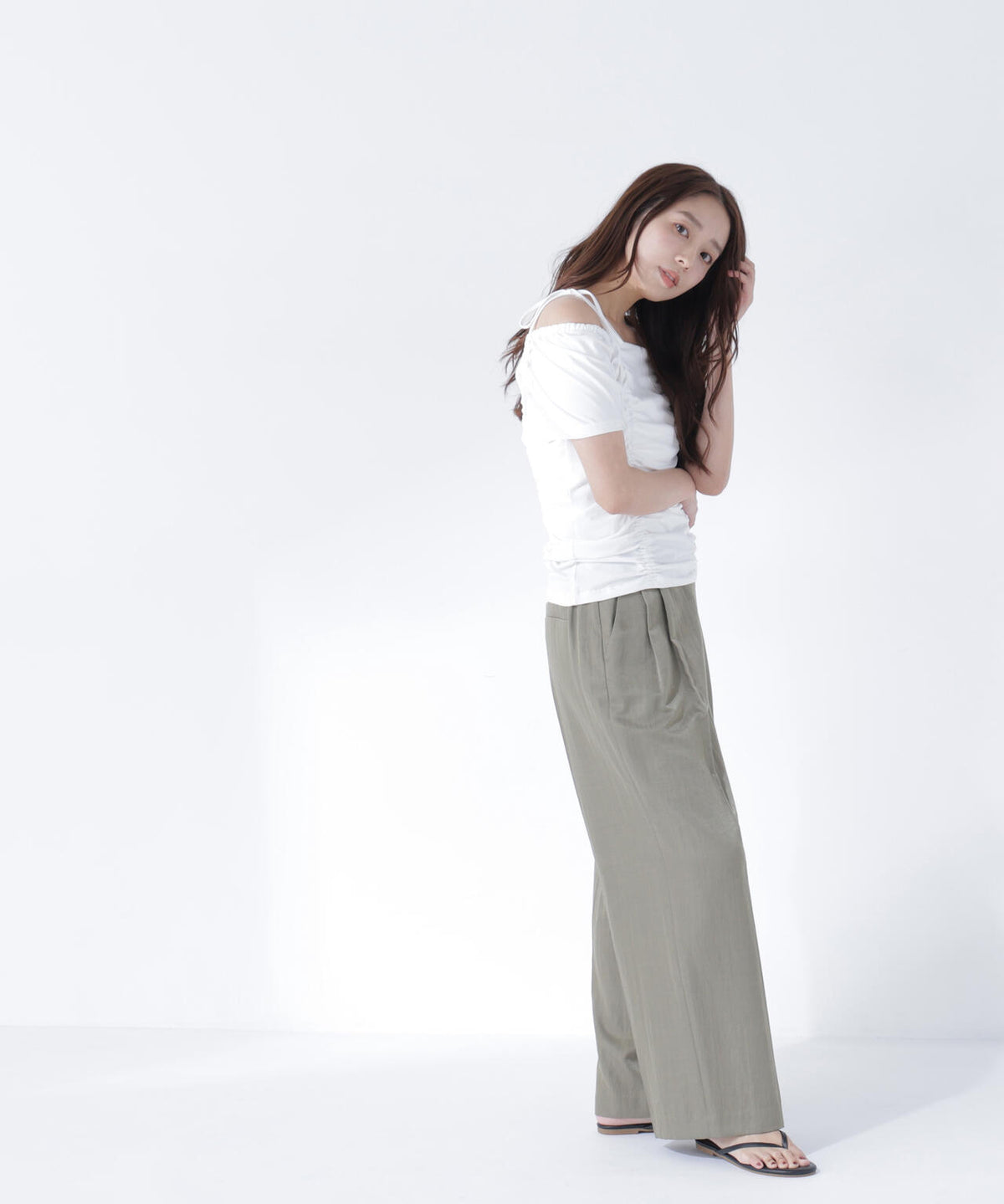 167cm 着用サイズ：FR