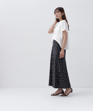 168cm 着用サイズ：FR