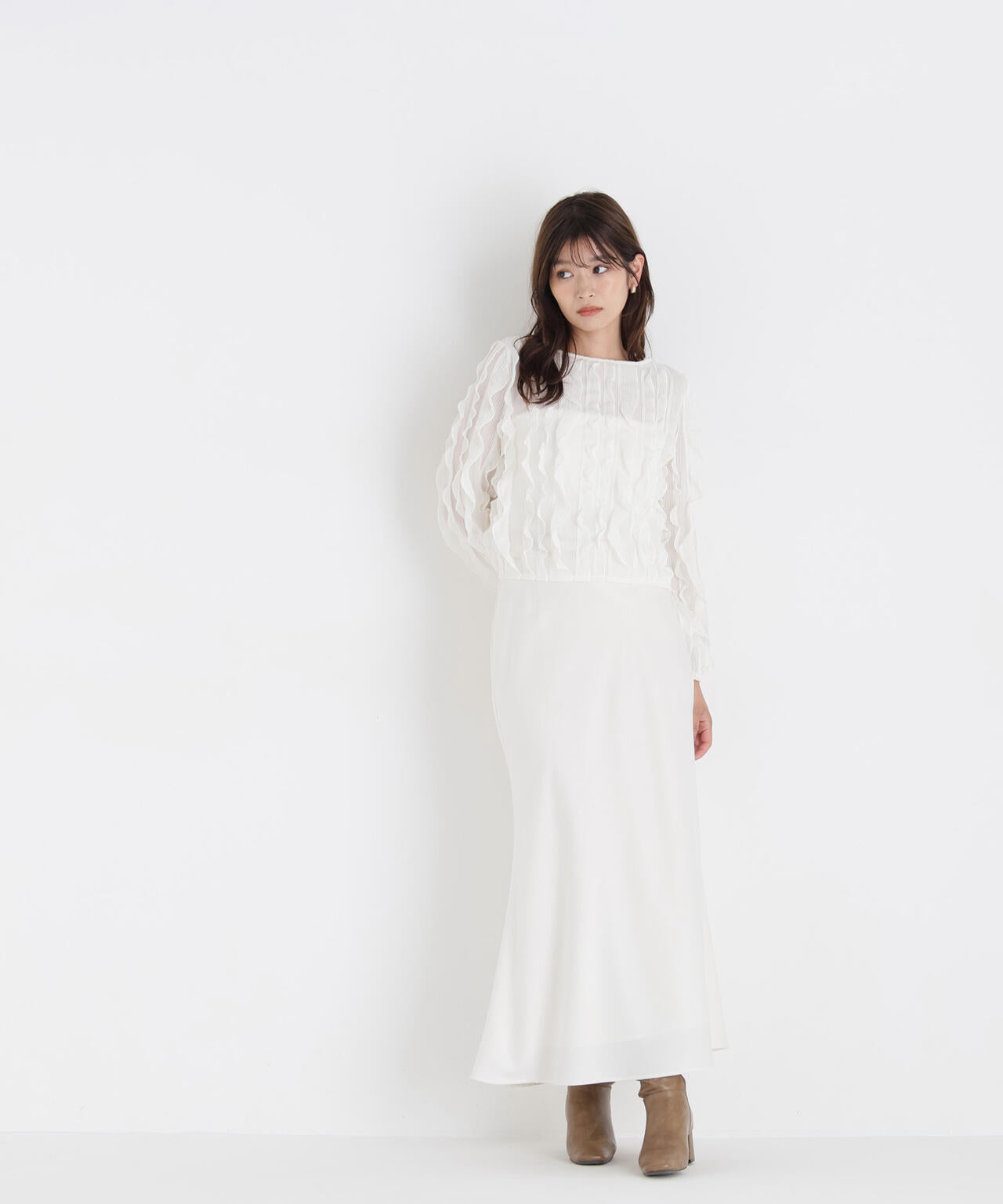 168cm 着用サイズ：FR
