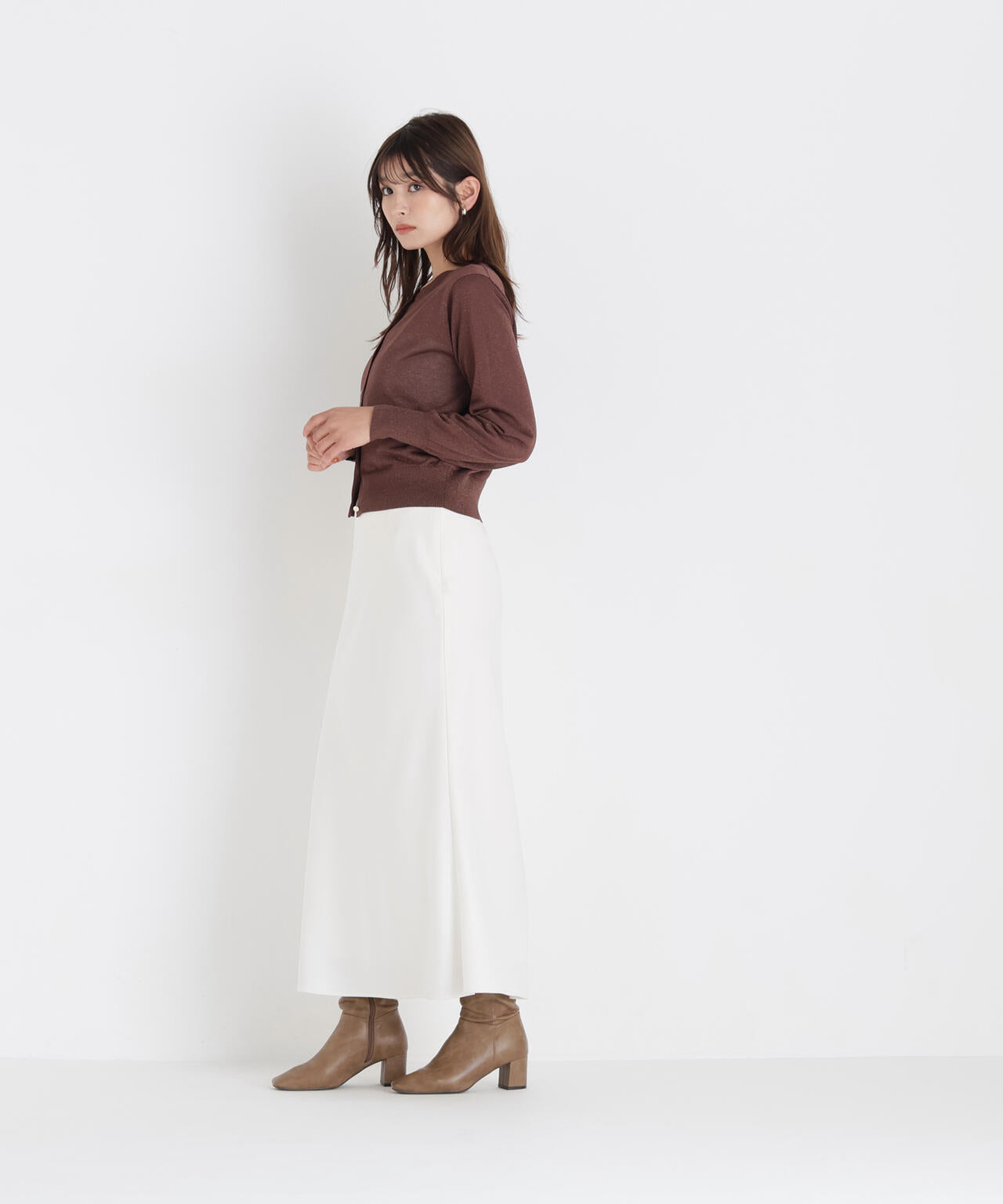 168cm 着用サイズ：FR