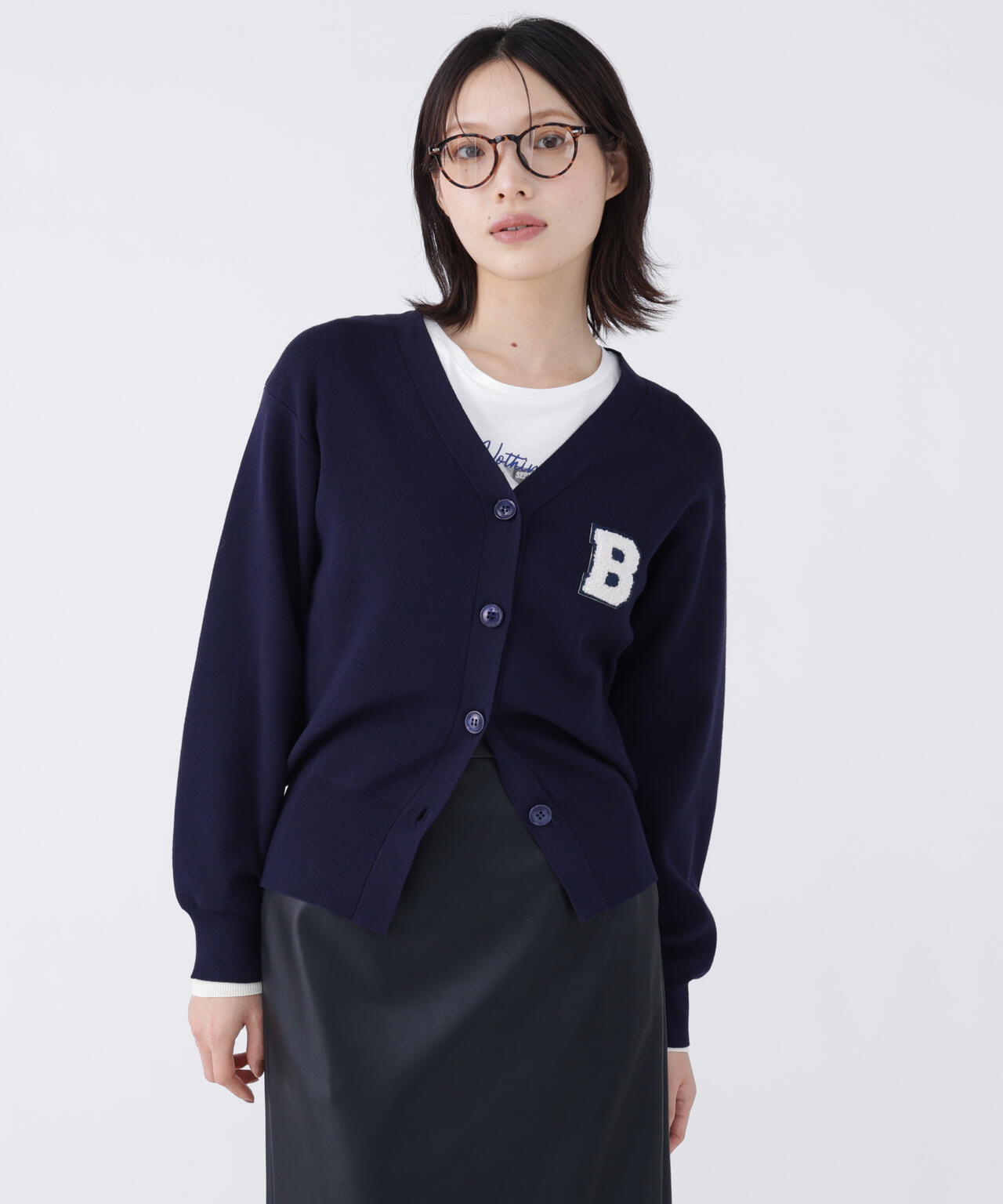 167cm B: W:58 H:84