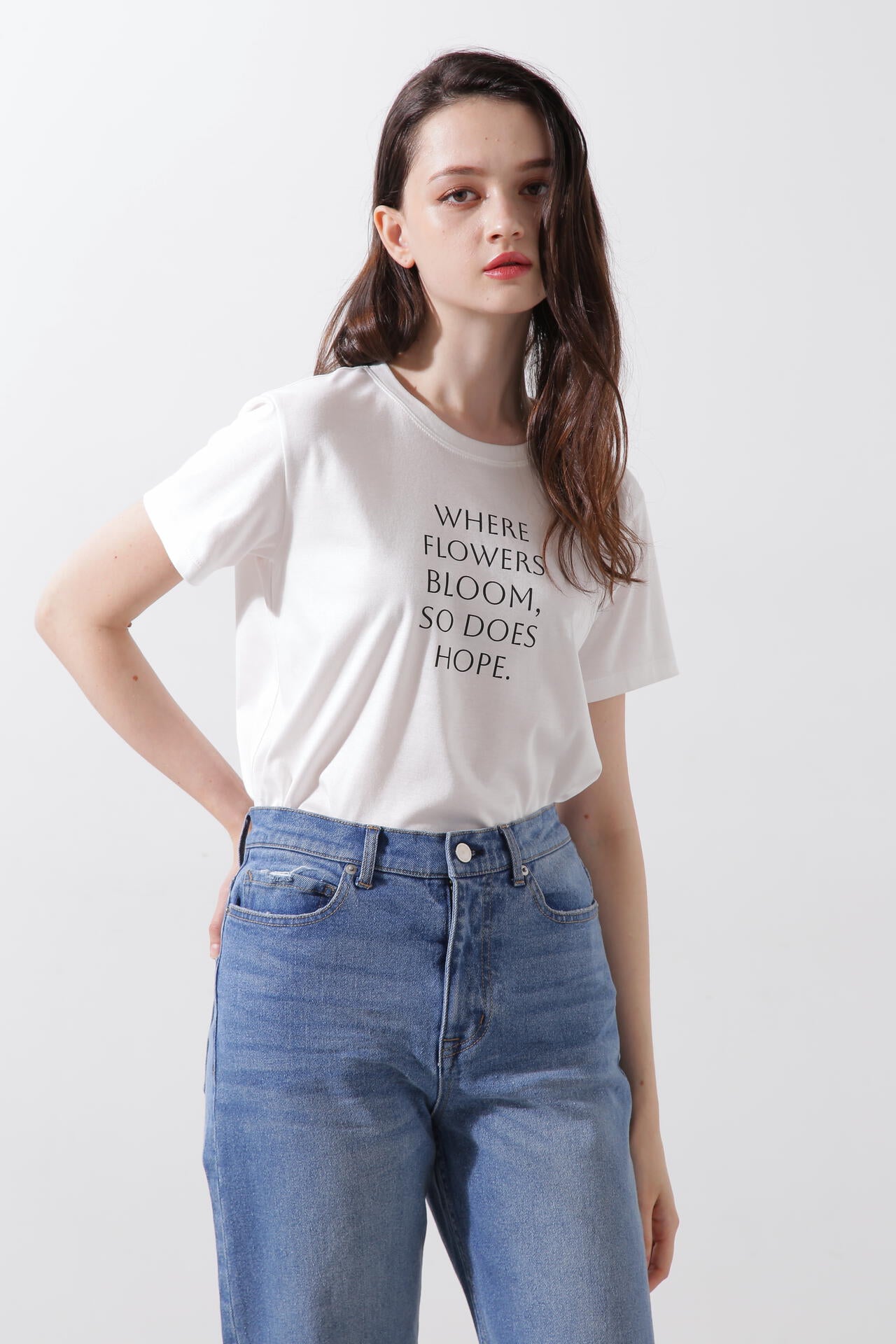 Ｗｈｅｒｅ　ｆｌｏｗｅｒｓ　ｂｌｏｏｍ　Ｔシャツ