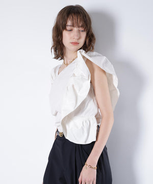 H 177cm B 76cm W 61cm H 89cm 着用サイズ：38