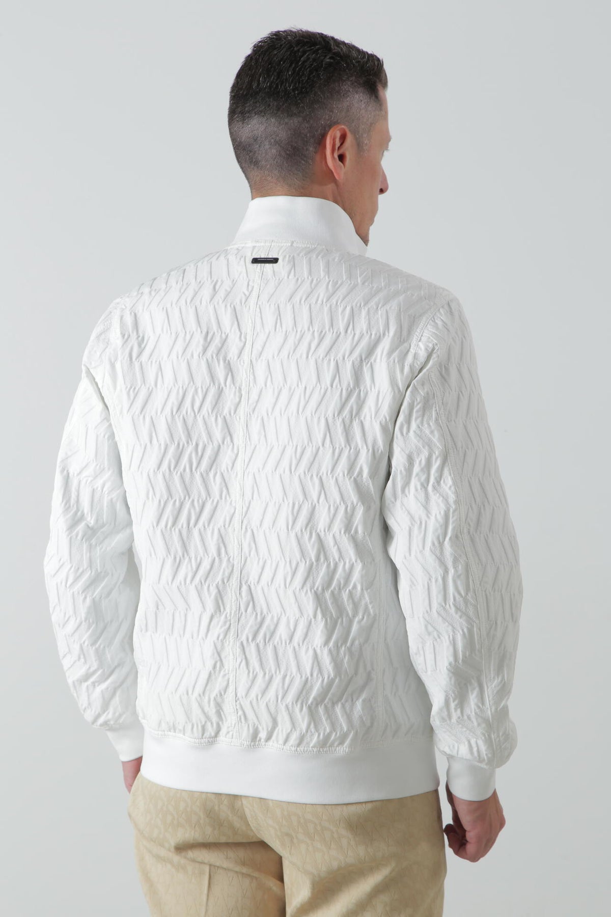 ジオメトリックふくれジャガードブルゾン (MENS)