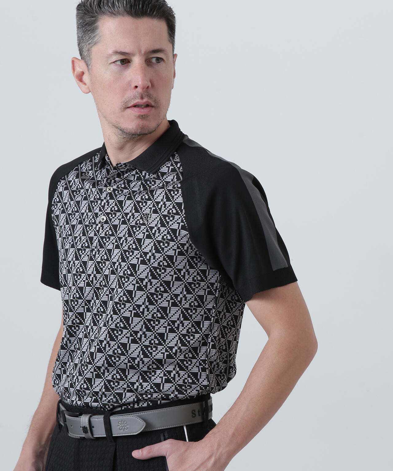 STAチェッカー柄ジャガード半袖ポロシャツ (MENS)