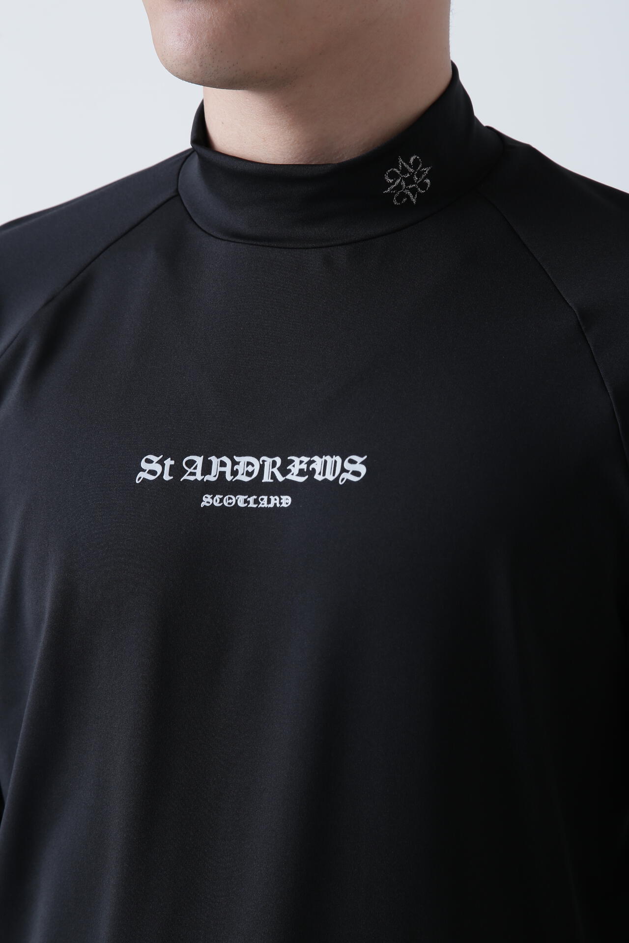 カチオンポリエステルベア天長袖ハイネックカットソー (MENS)