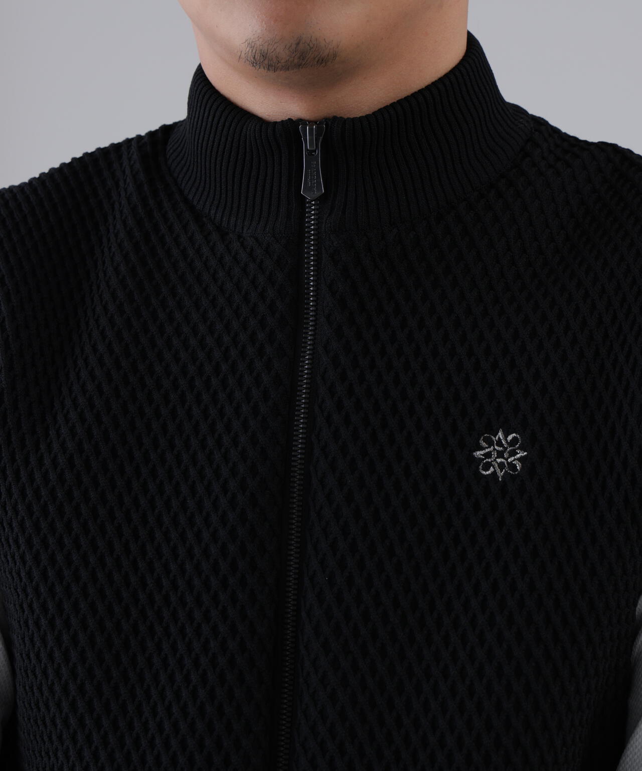 ジップアップニットベスト (MENS)