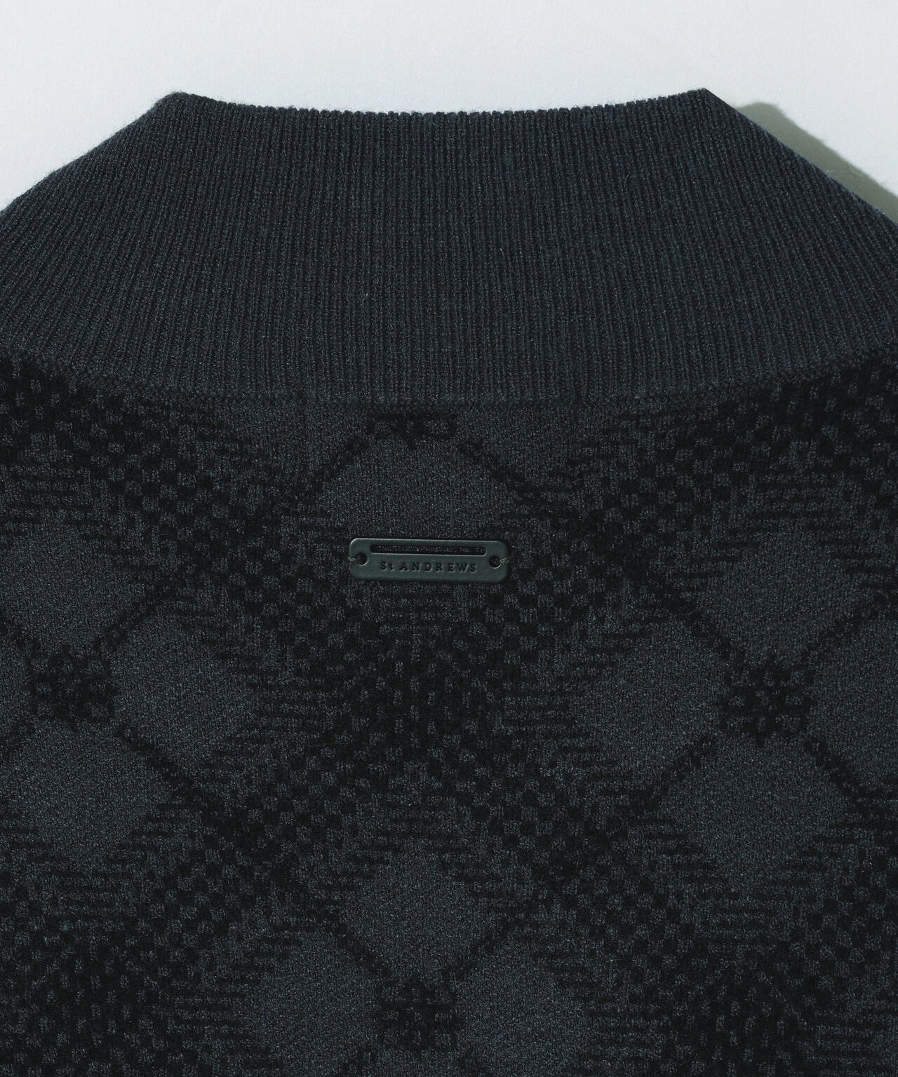 12Gケルトバイヤスチェックジャガードモックネックニットプルオーバー (MENS)