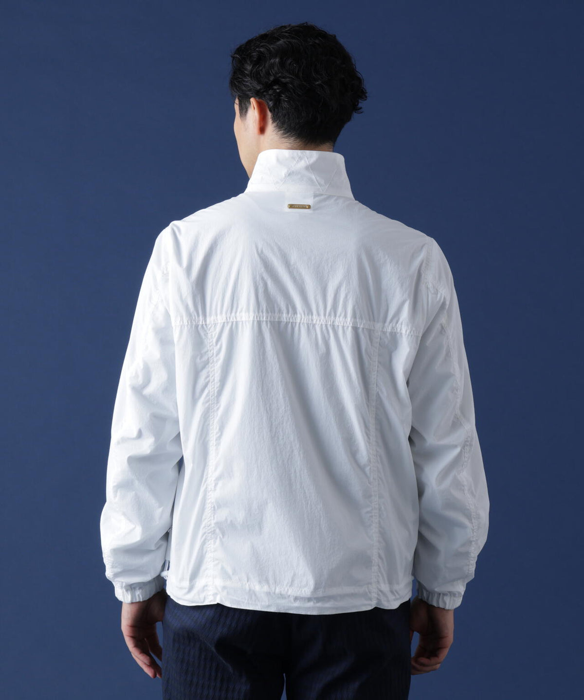 185cm C: 97 W:79 H:95 着用サイズ：L