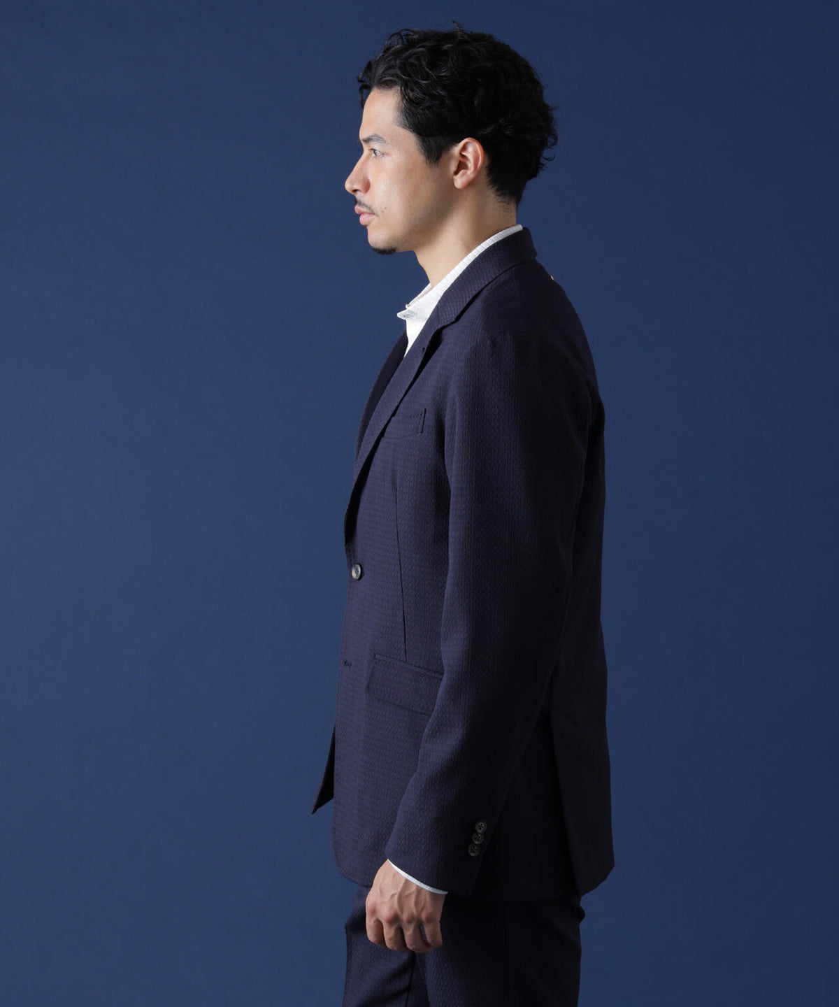 185cm C: 97 W:79 H:95 着用サイズ：L