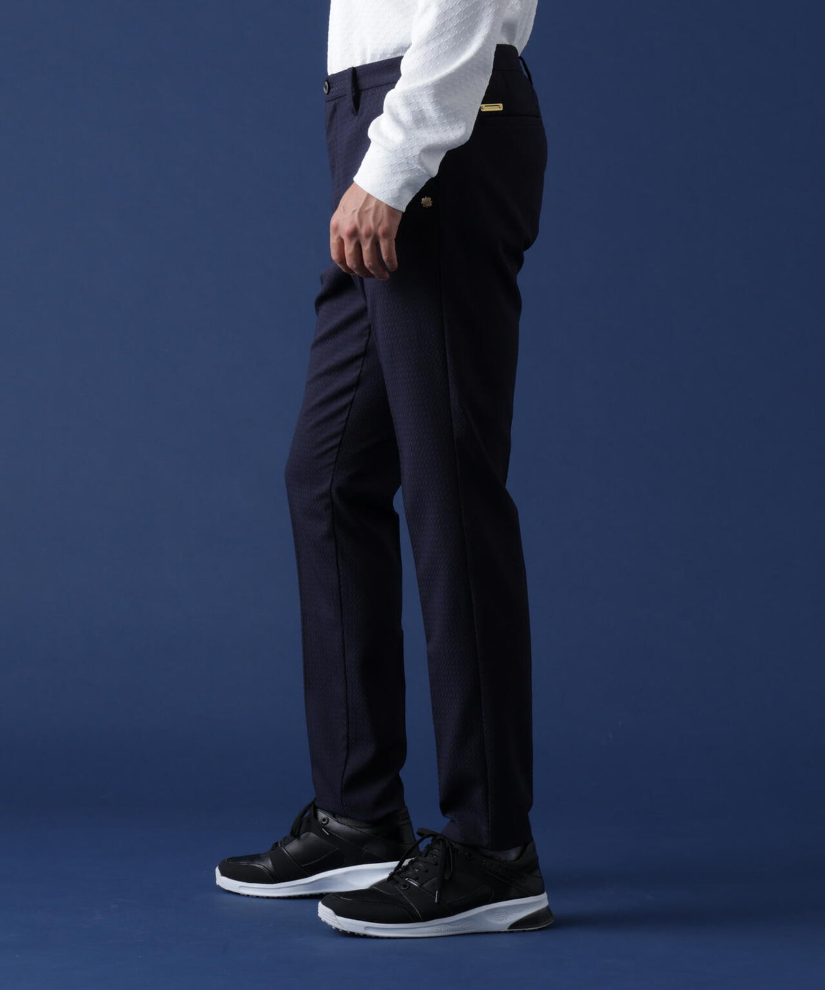 185cm C: 97 W:79 H:95 着用サイズ：L