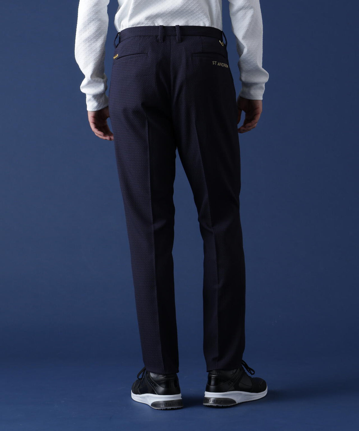 185cm C: 97 W:79 H:95 着用サイズ：L