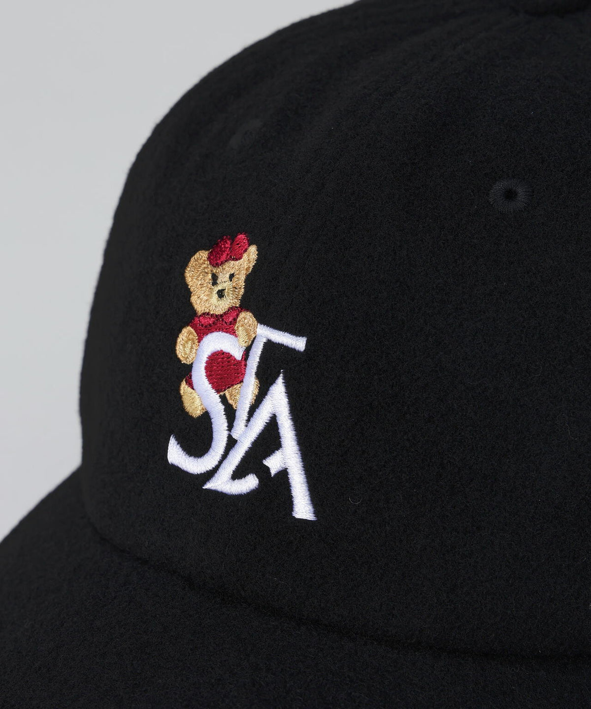 [オンラインストア限定]ジュビリーベアロゴキャップ (UNISEX)