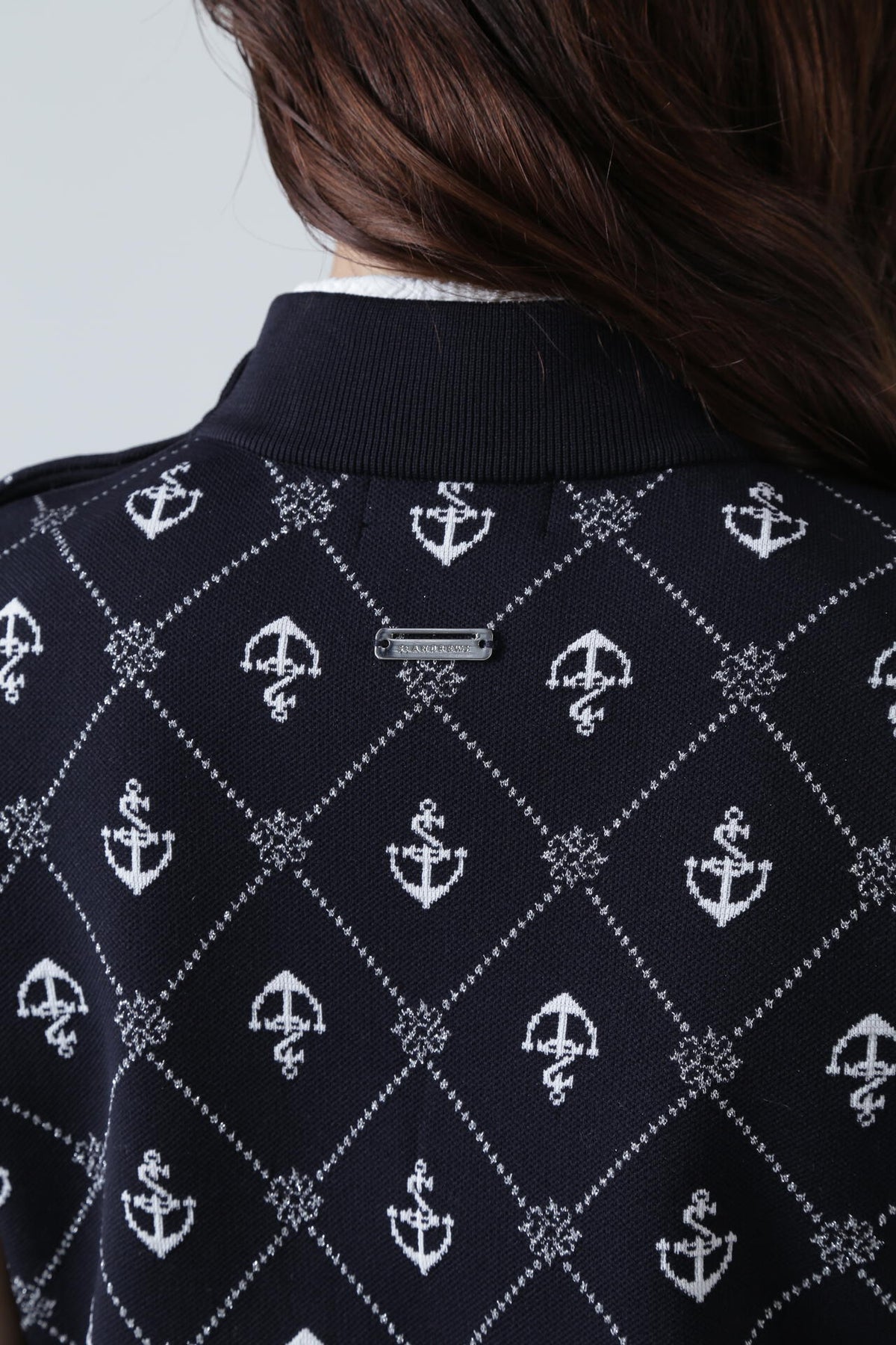アンカージャガード モックネックニット スリーブレスワンピース (WOMENS)