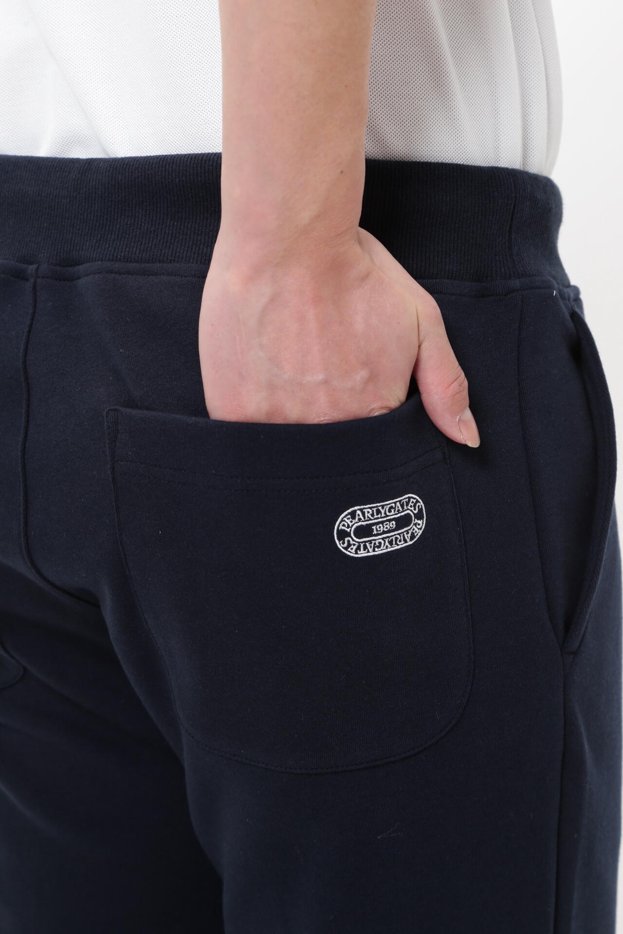 C/Peダンボールパンツ