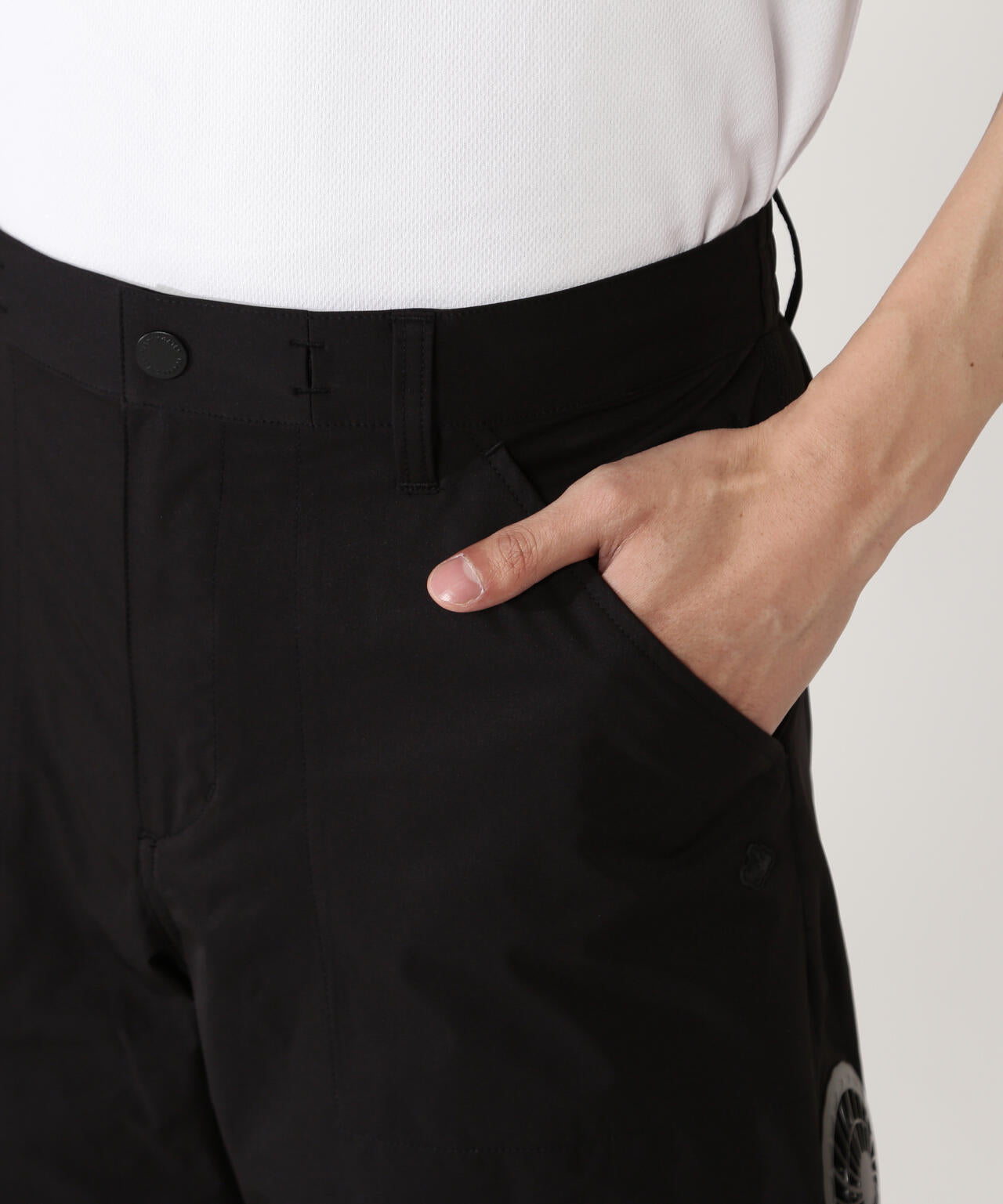 【公式オンライン限定】ファン付きメカニカルストレッチタフタショートパンツ