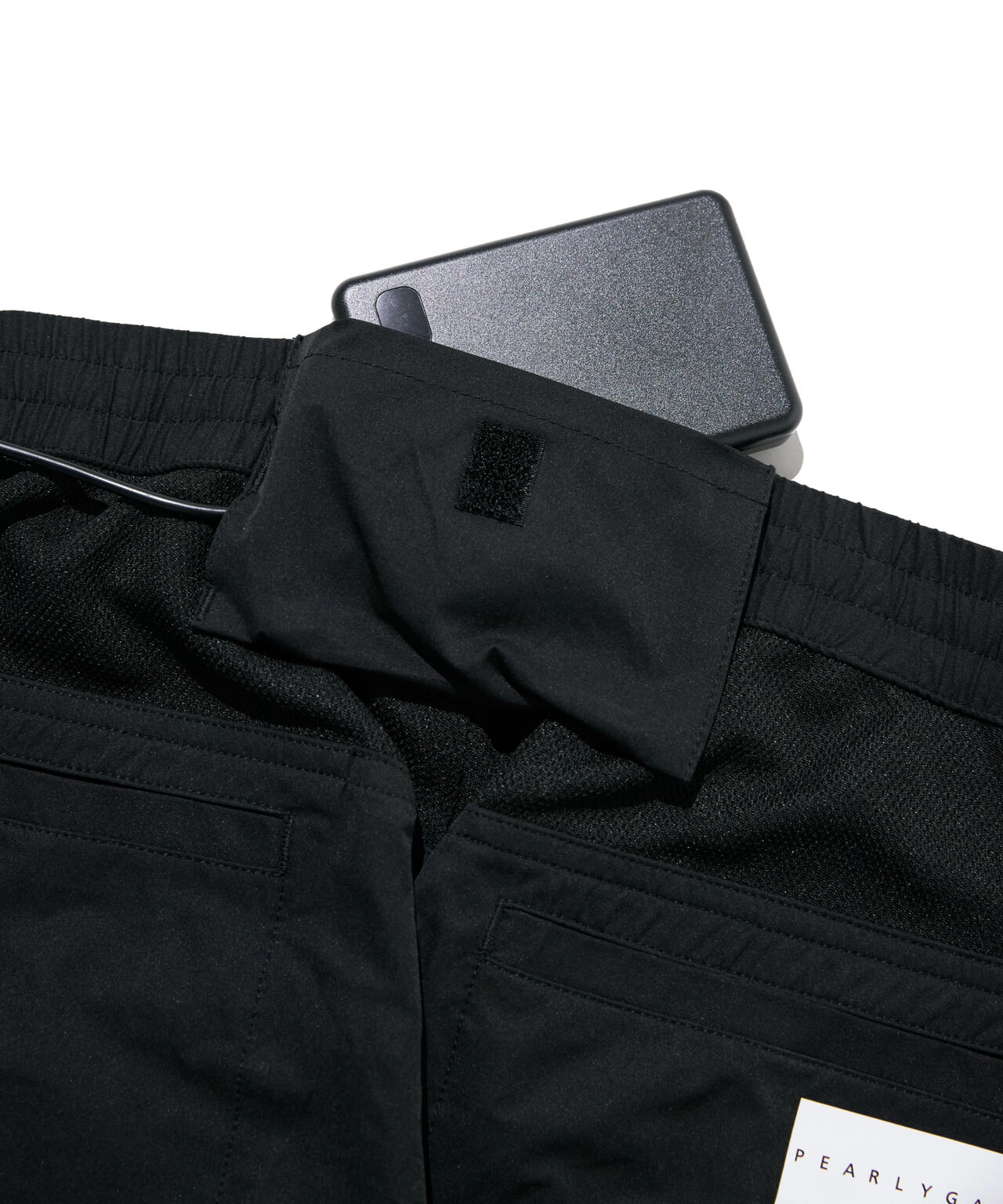 【公式オンライン限定】ファン付きメカニカルストレッチタフタショートパンツ