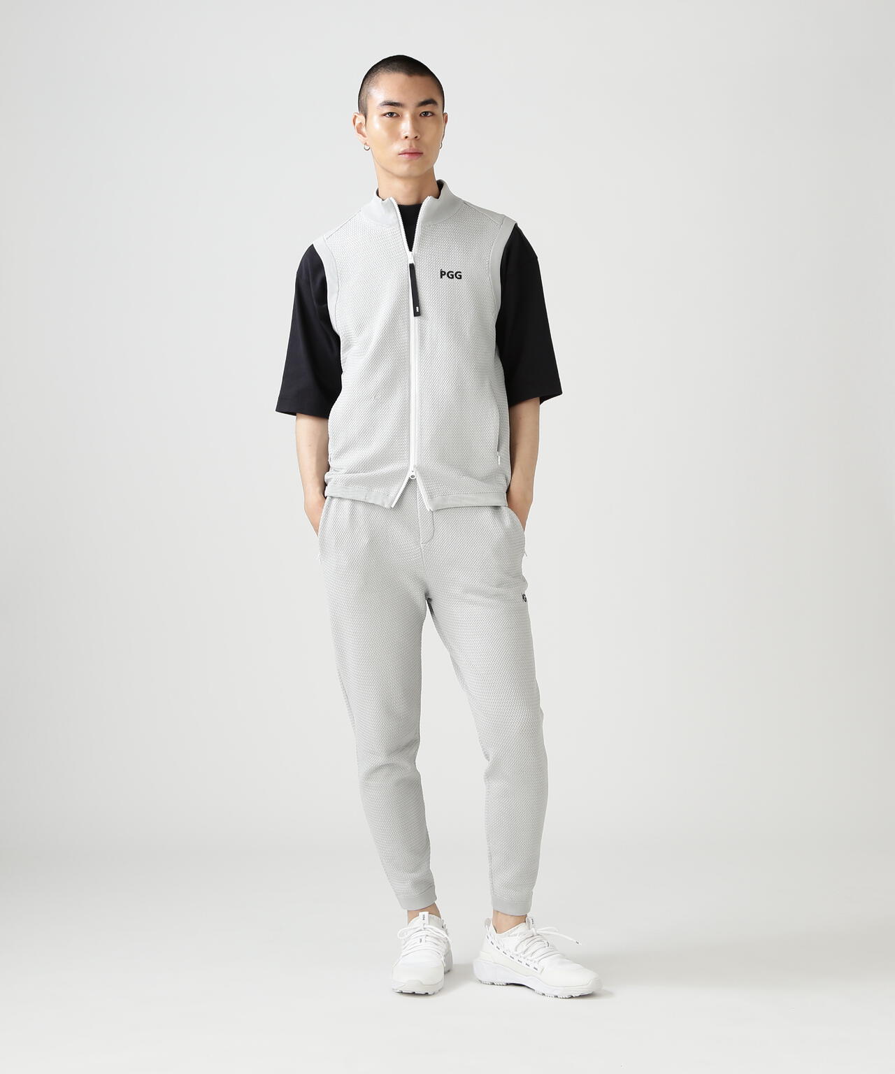 【PGG】【直営店舗&公式オンライン限定】ポリエステルヤーンmmニットパンツ (MENS)