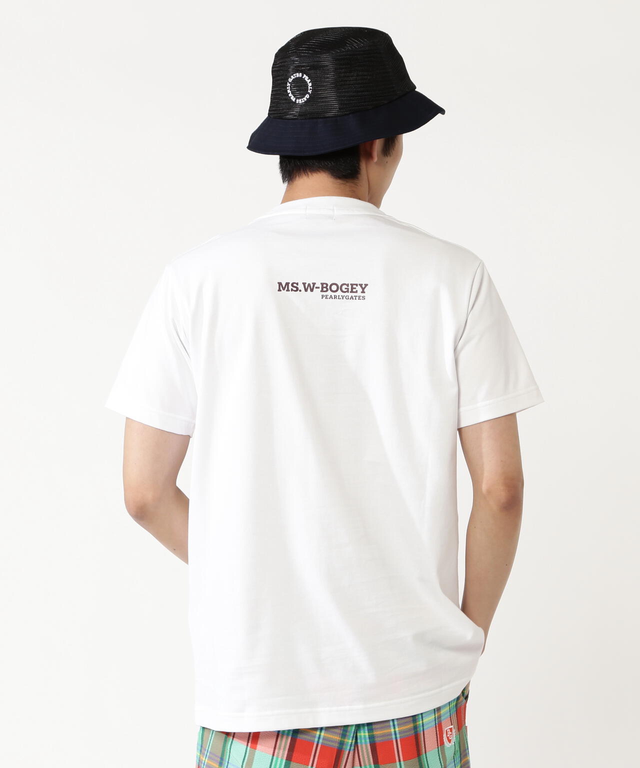 H:182cm/C:93/W:77/H:91 着用サイズ：5