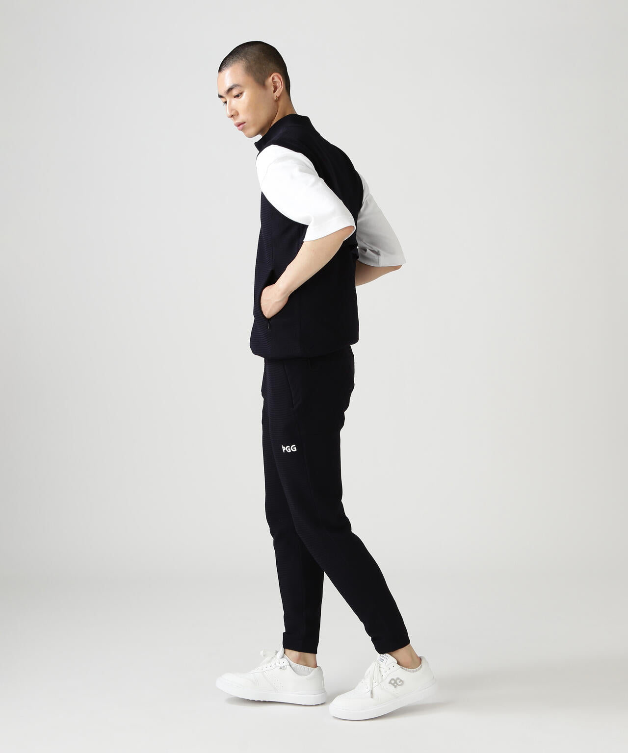 【ＰＧＧ】【直営店舗&公式オンライン限定】ポリエステルヤーンmmジップアップニットベスト (MENS)