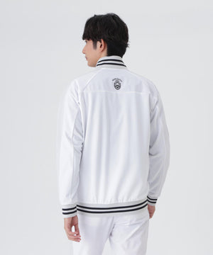 H:182cm/C:93/W:77/H:91 着用サイズ：5