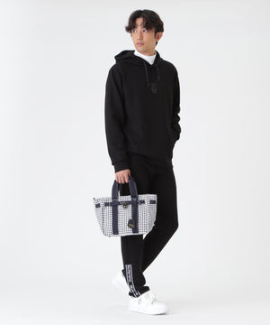 H:182cm/C:93/W:77/H:91 着用サイズ：5
