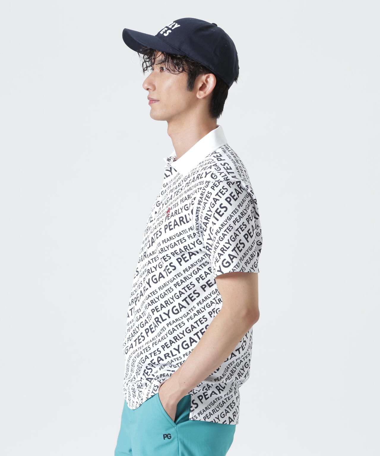 H:182cm/C:93/W:77/H:91 着用サイズ：5