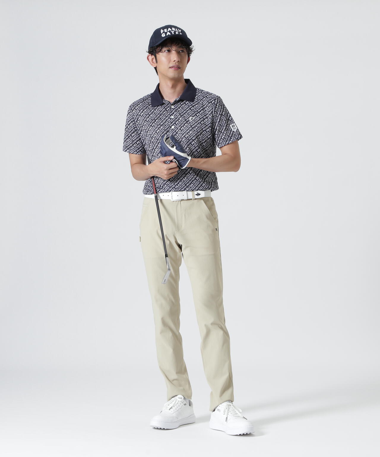 H:182cm/C:93/W:77/H:91 着用サイズ：5