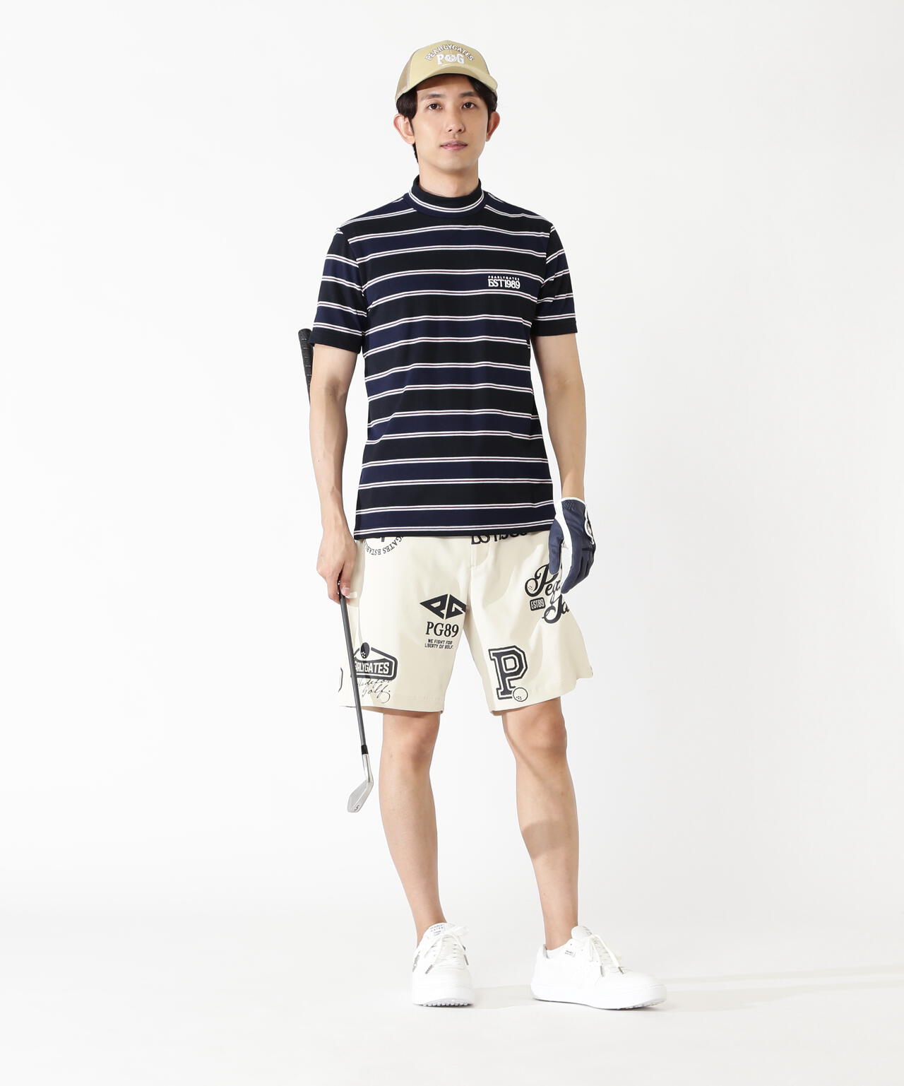H:182cm/C:93/W:77/H:91 着用サイズ：5